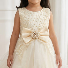 Champagne Elegant Knee Length Bow Princess Dress